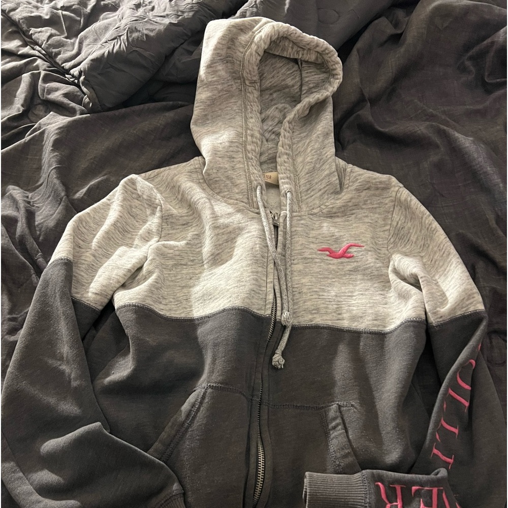 Hollister zip up hoodie
